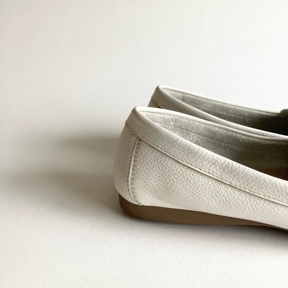 Giani Bernini GB Dailyn White Pebble Genuine Leather Loafers size 8.5 - Picture 3 of 16